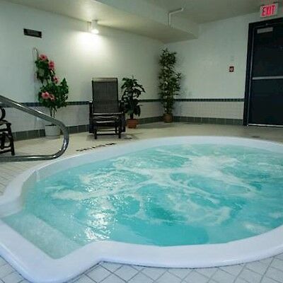 The Kanata Inns Invermere Dış mekan fotoğraf